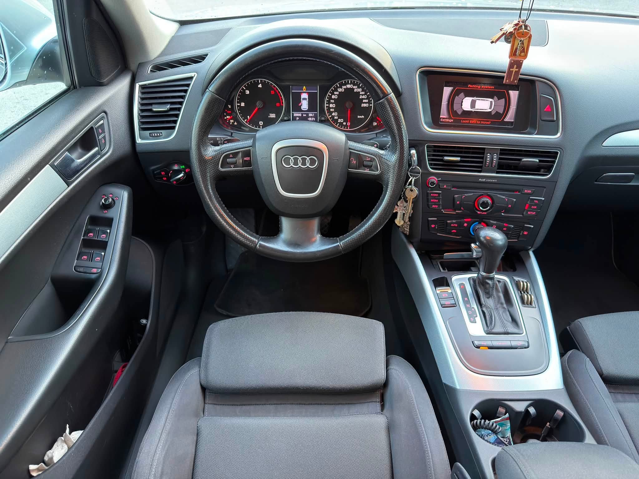 AUDI