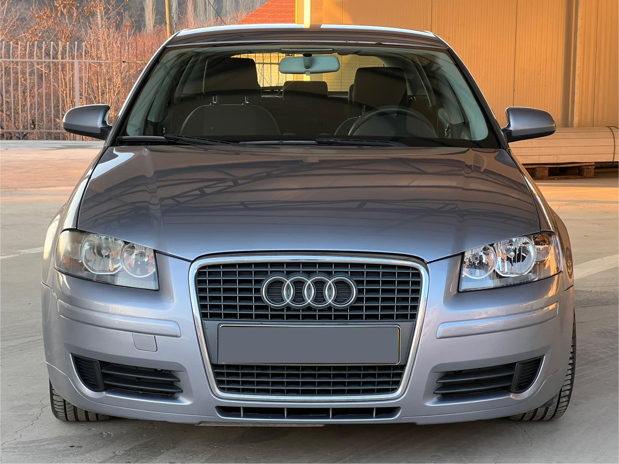 AUDI