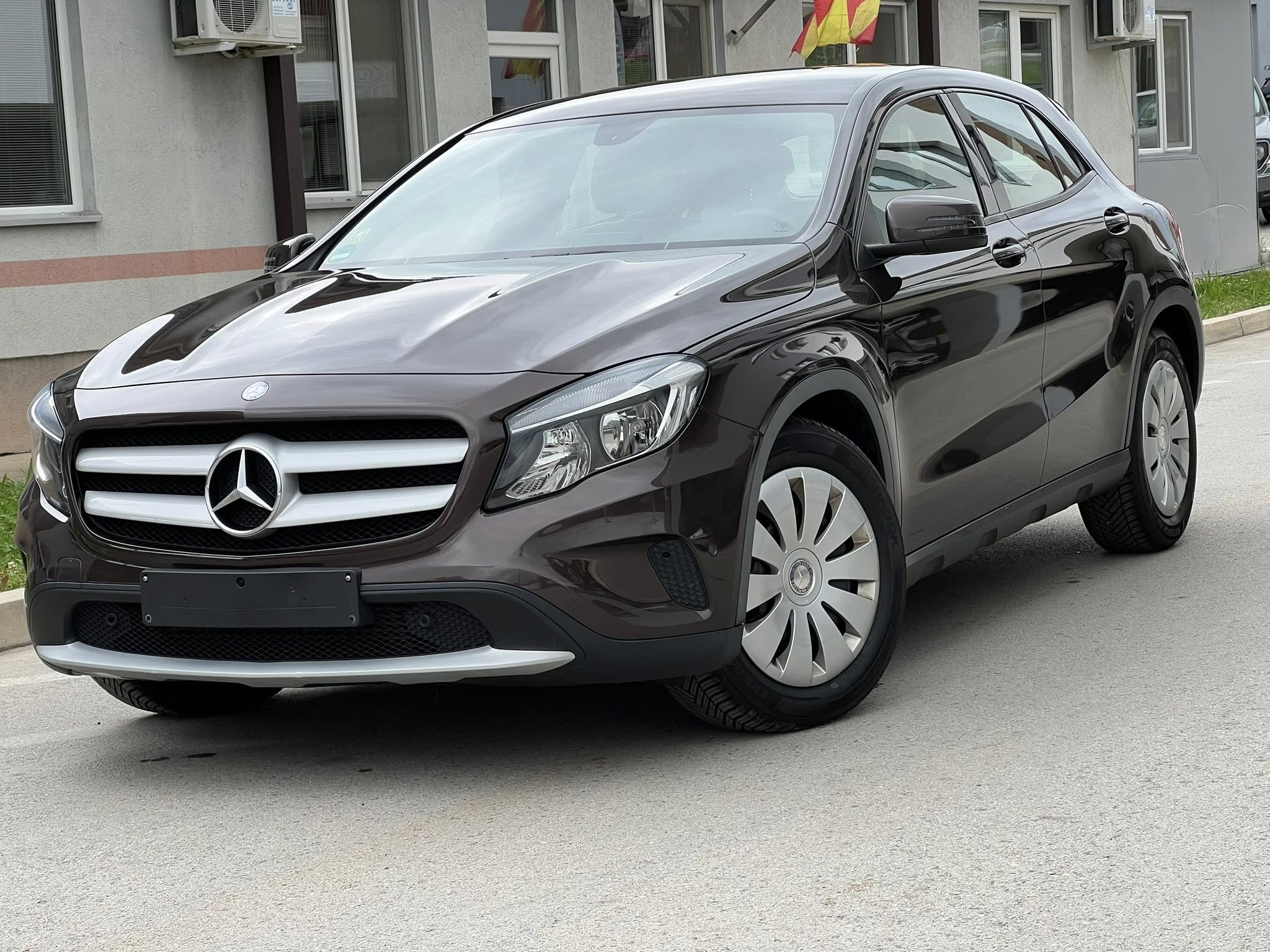 Mercedes