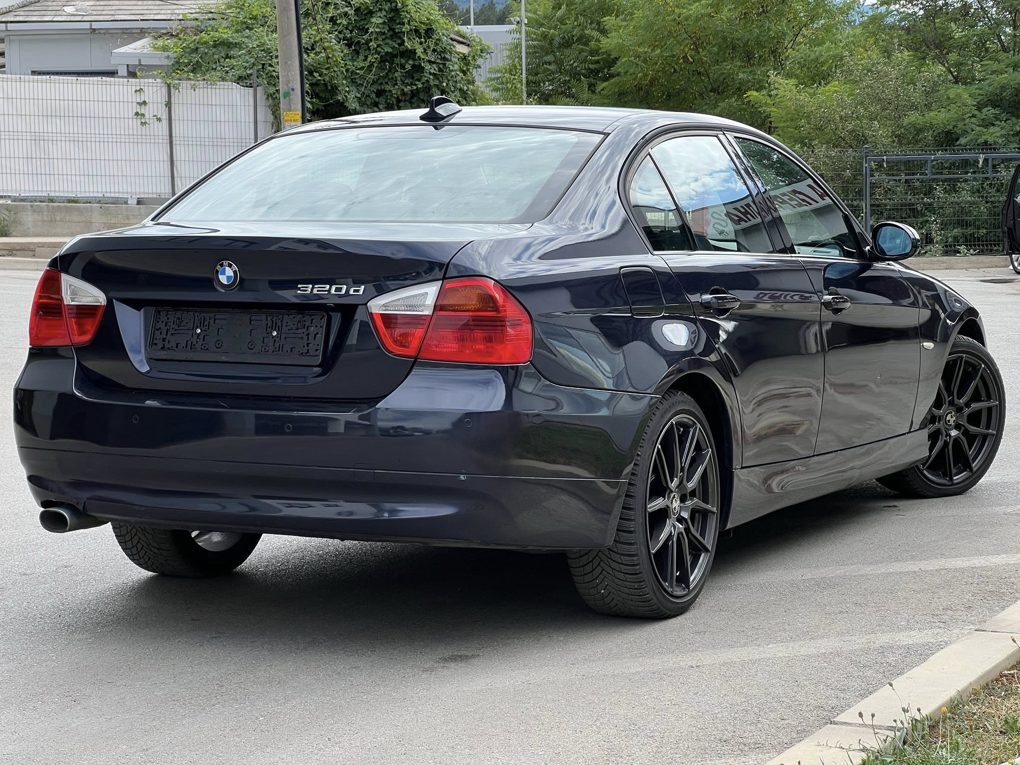 BMW