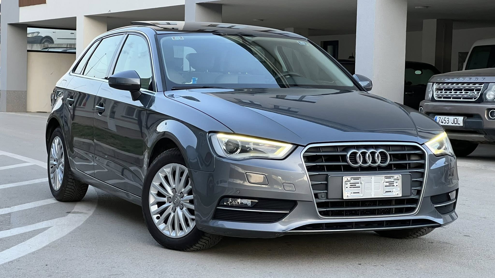 AUDI
