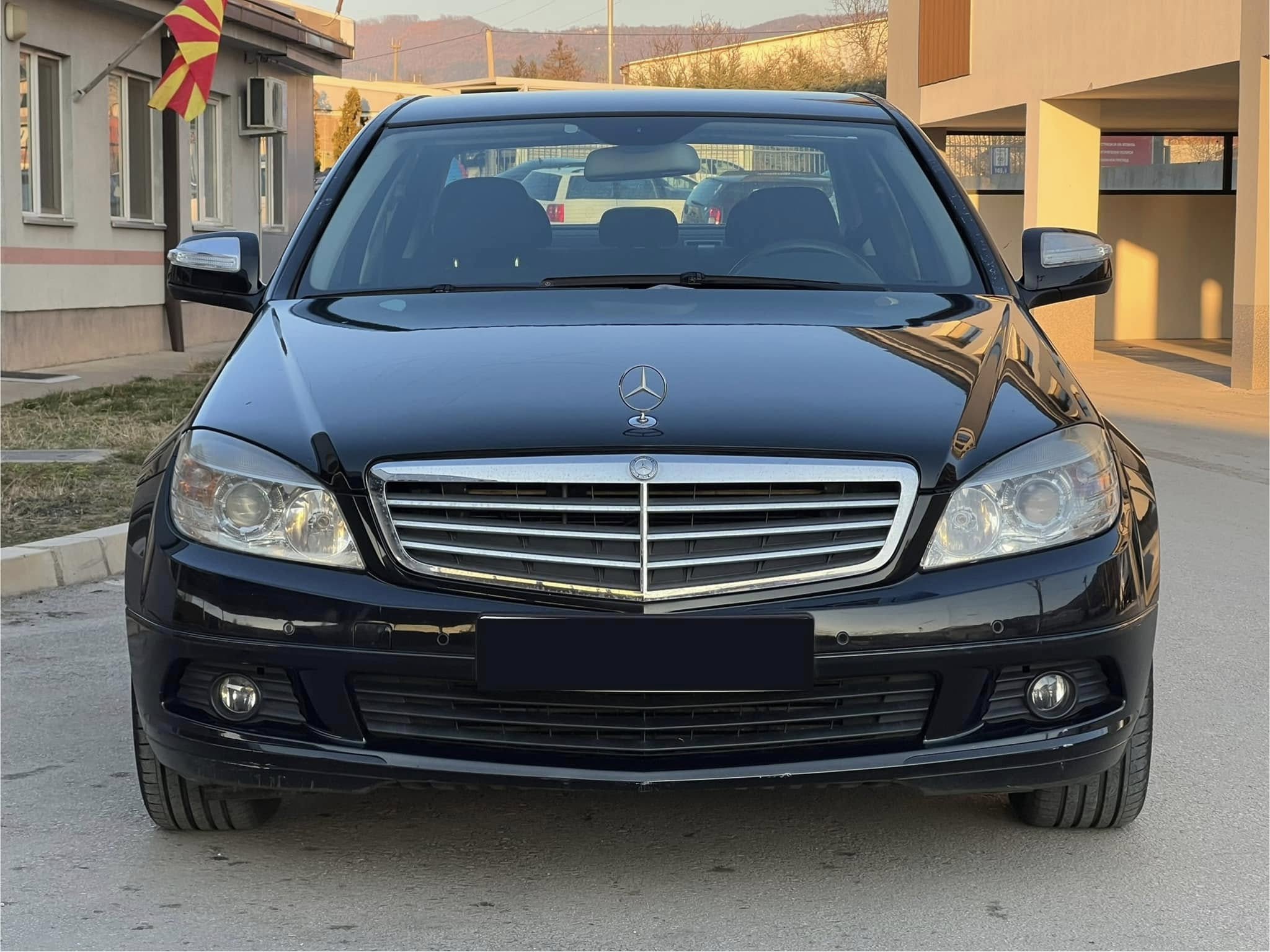 Mercedes