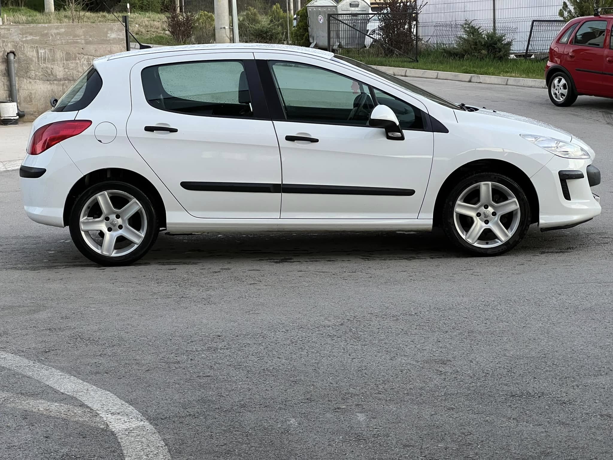Peugeot