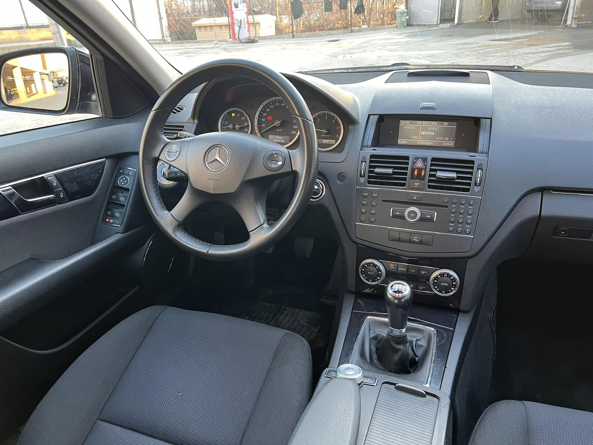 Mercedes