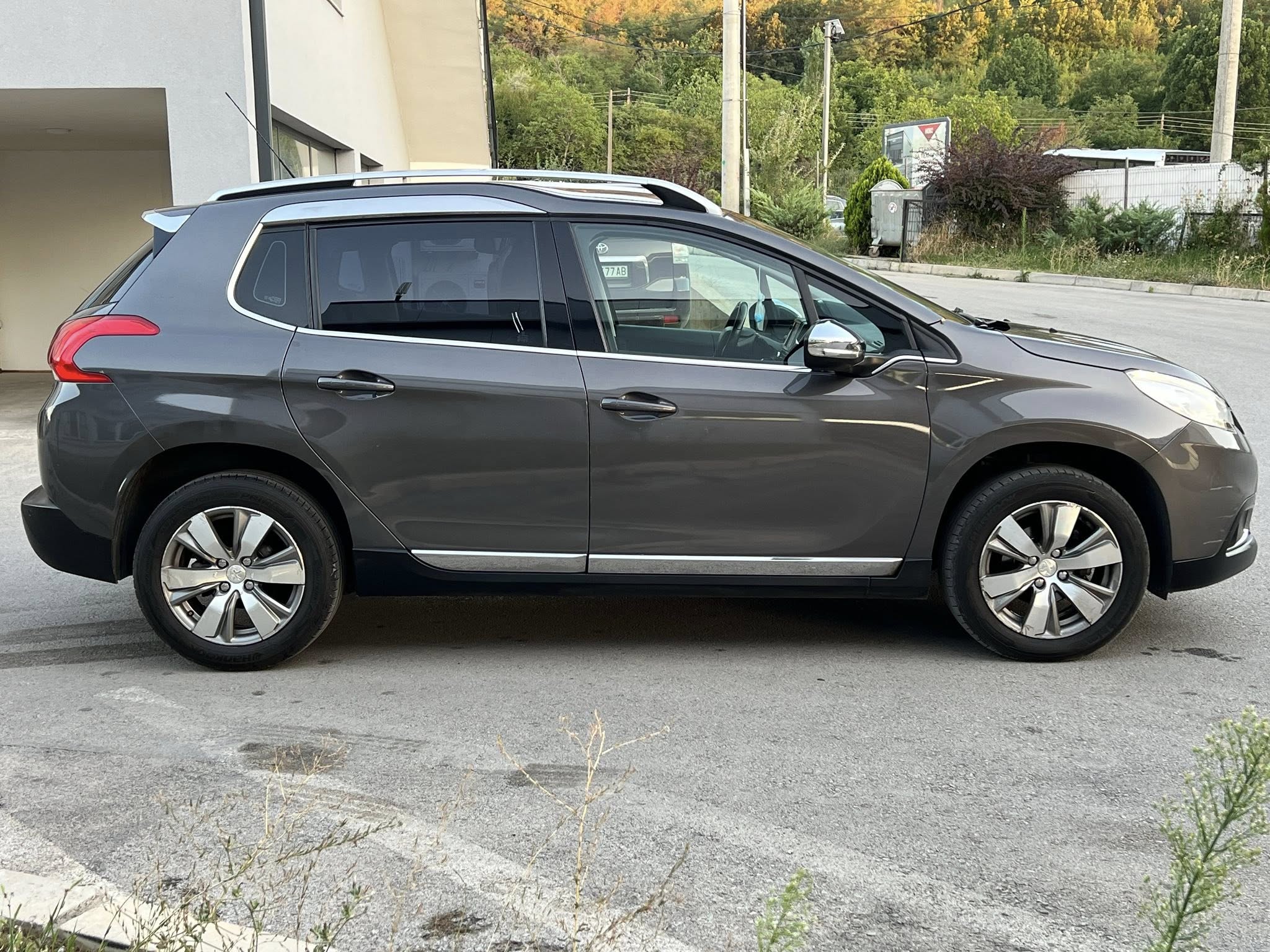 Peugeot