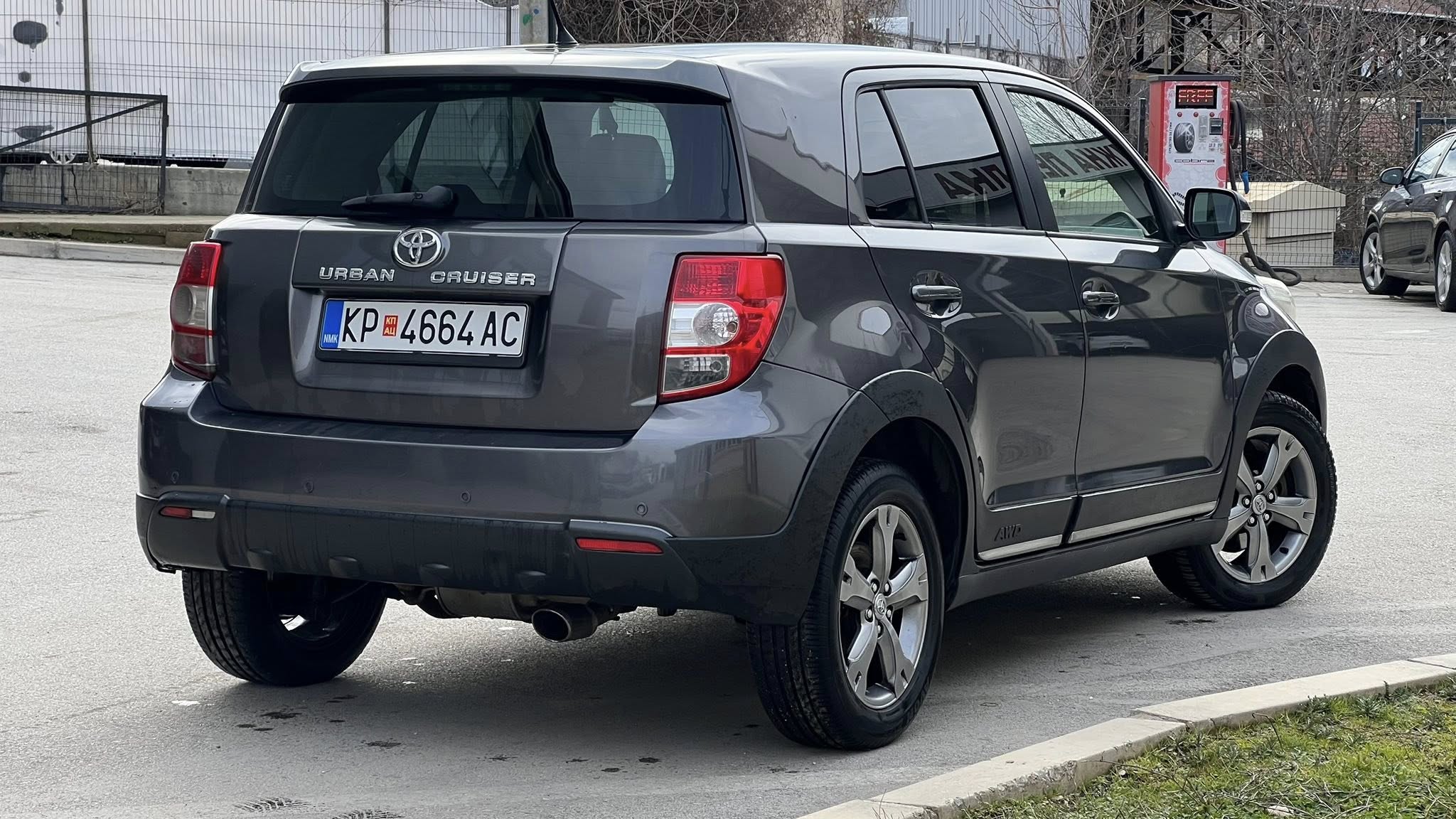 TOYOTA