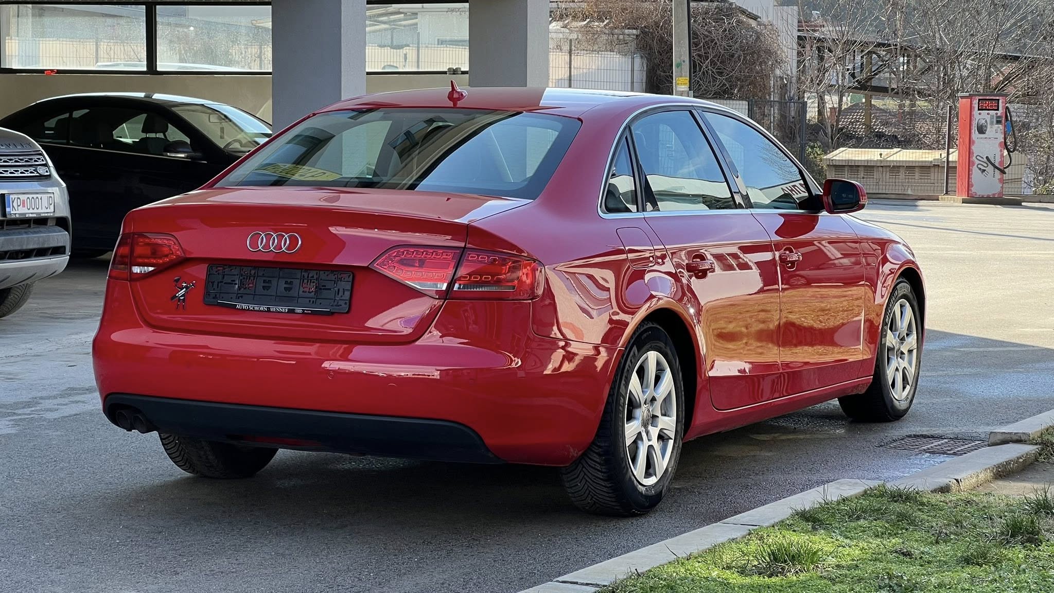 AUDI
