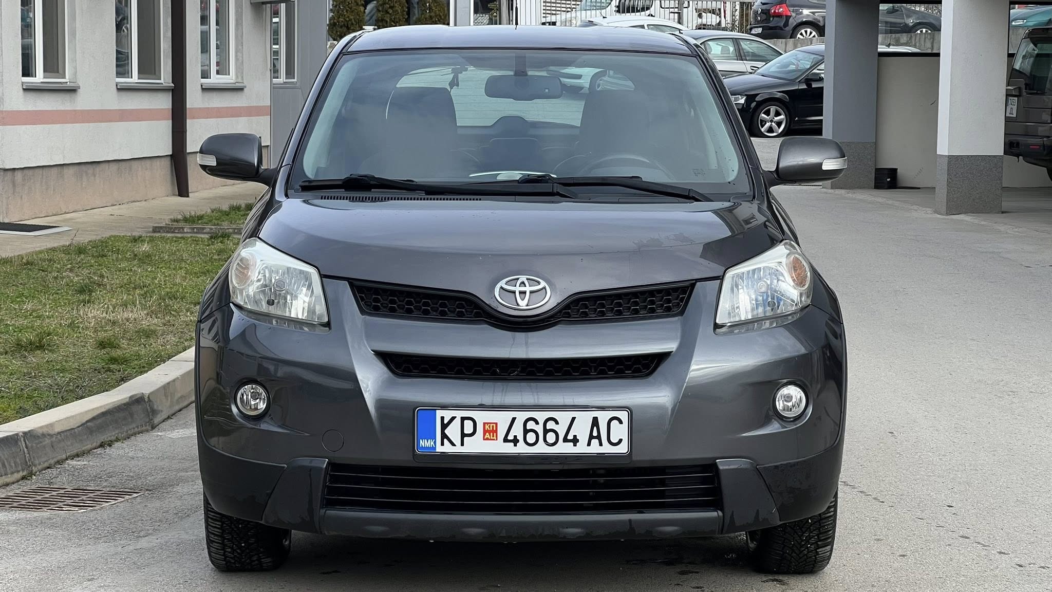 TOYOTA
