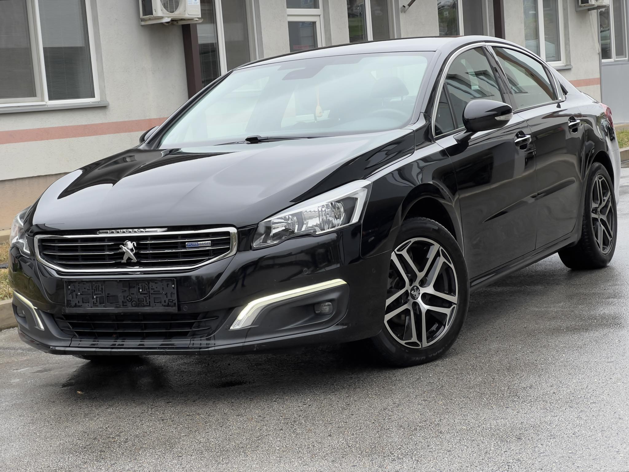 Peugeot