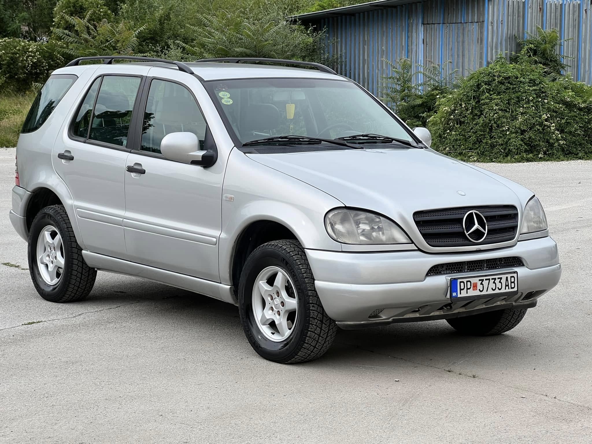 Mercedes