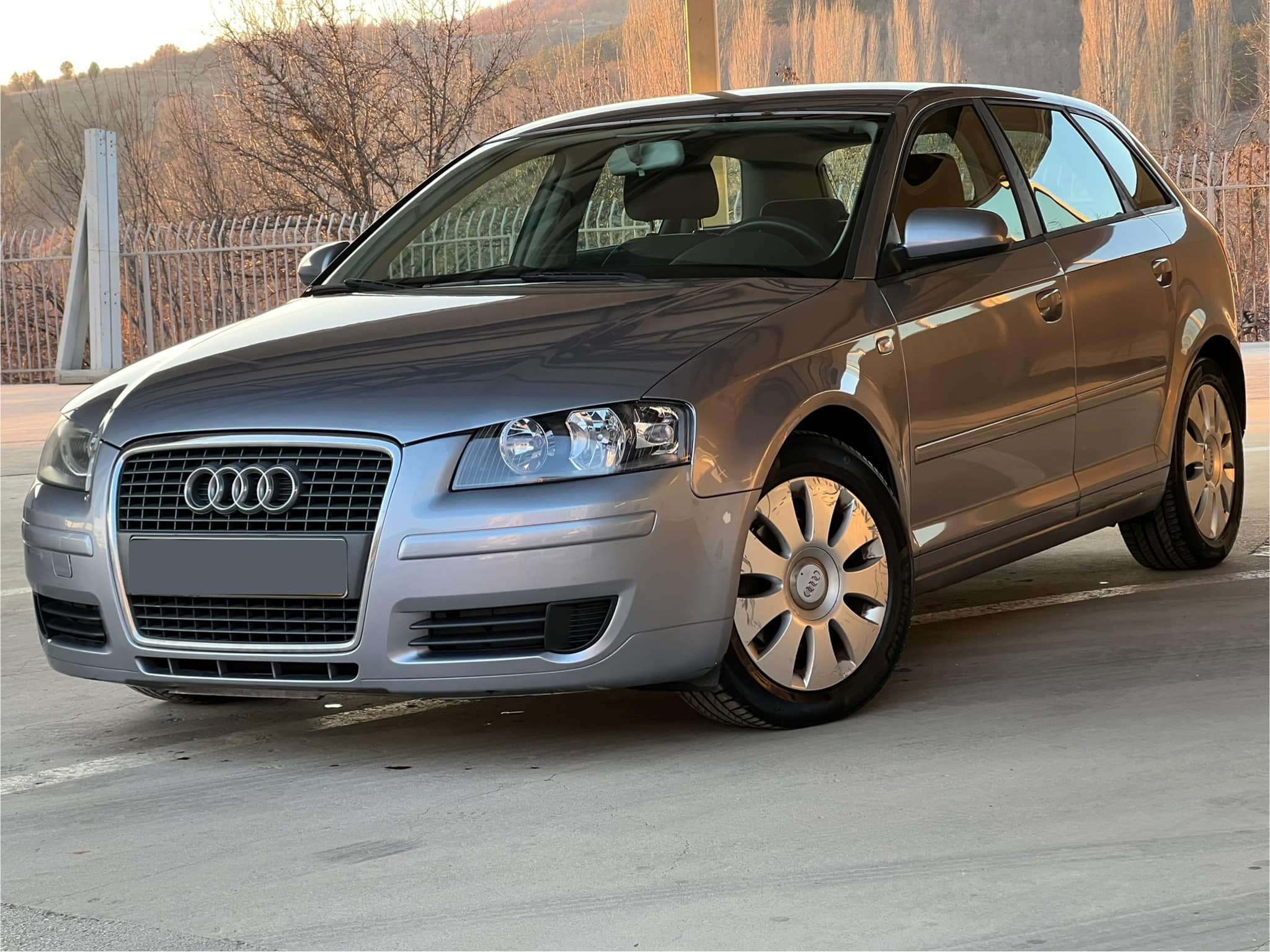 AUDI