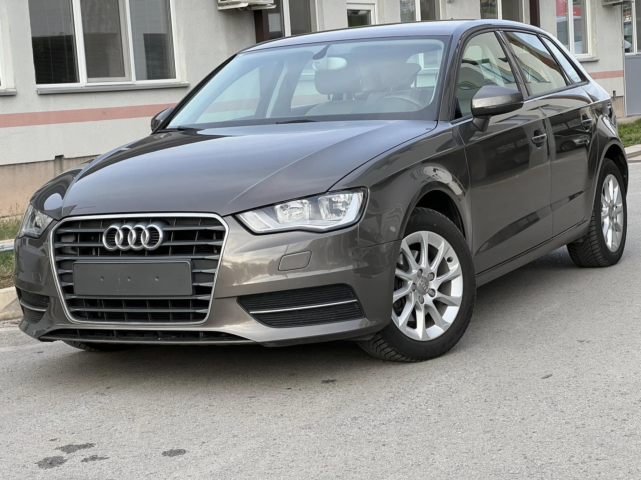 AUDI