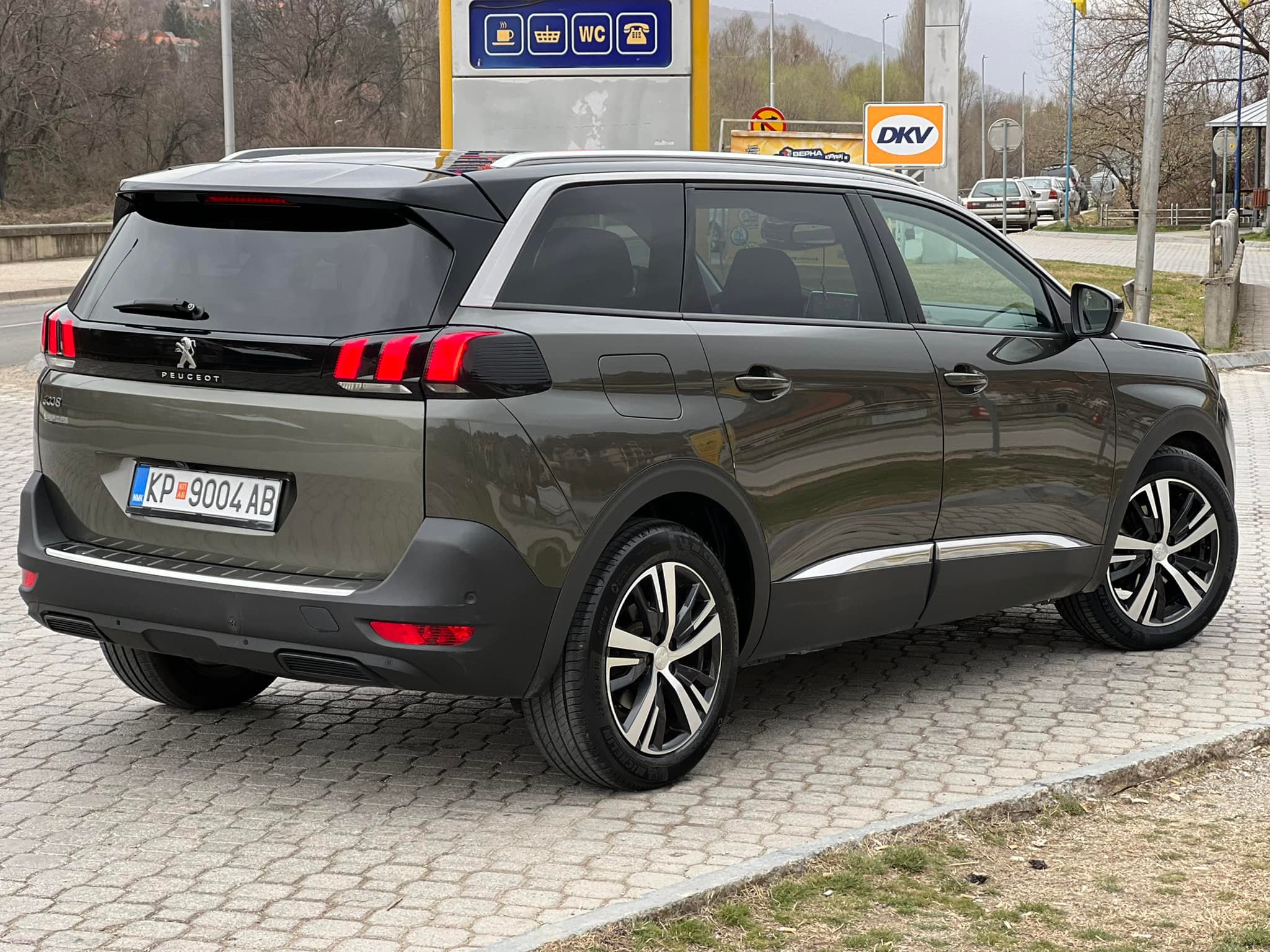 Peugeot