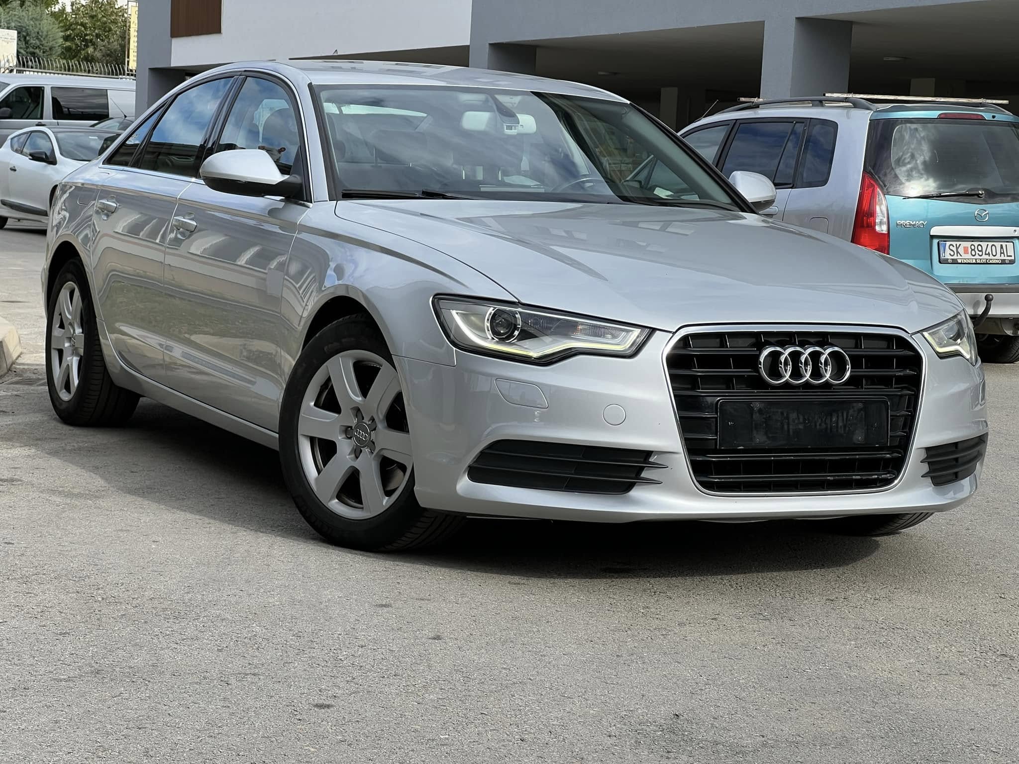 AUDI
