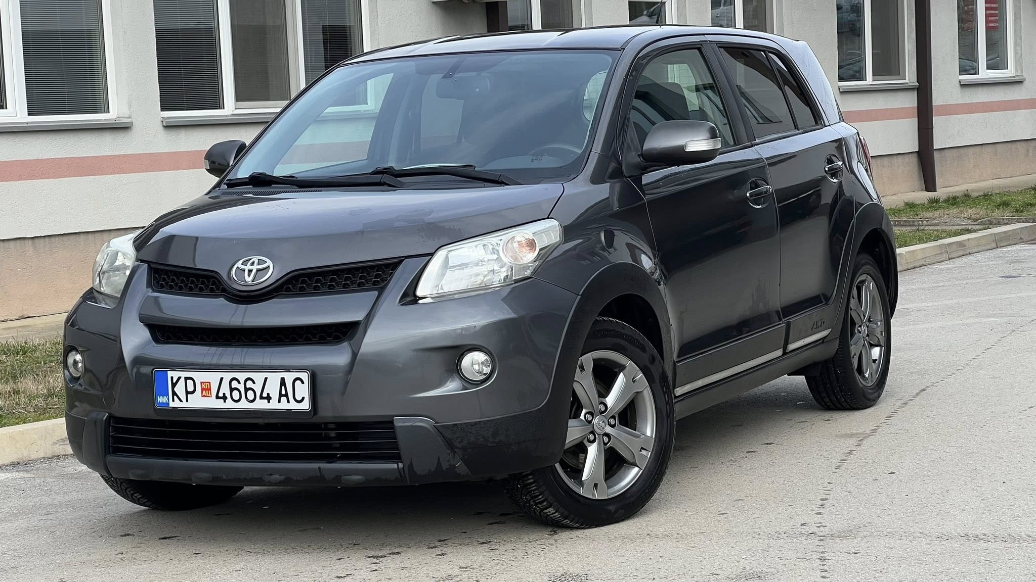 TOYOTA