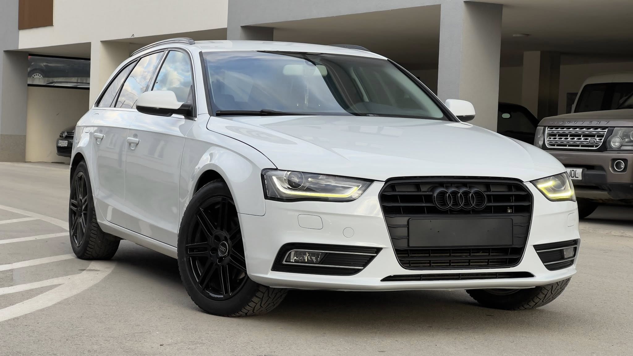 AUDI