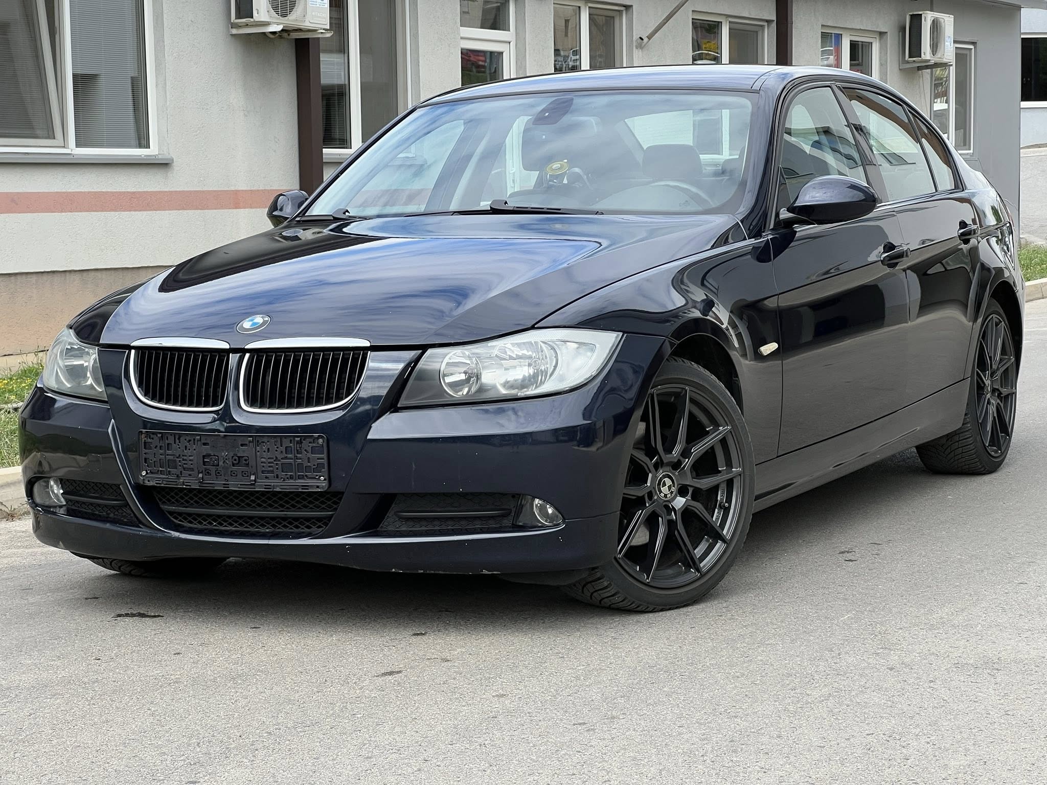 BMW