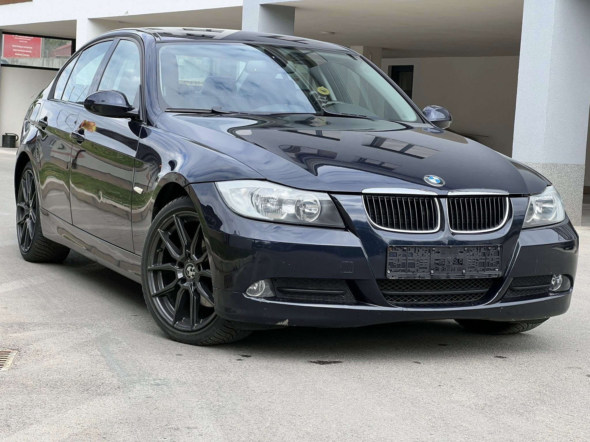 BMW